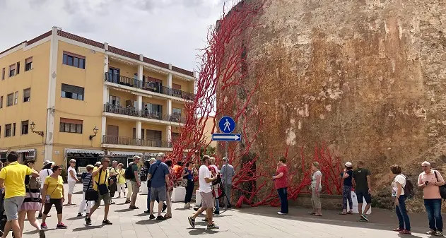 Network delle città creative: Alghero si presenta con i \"Coralli di Luce\"