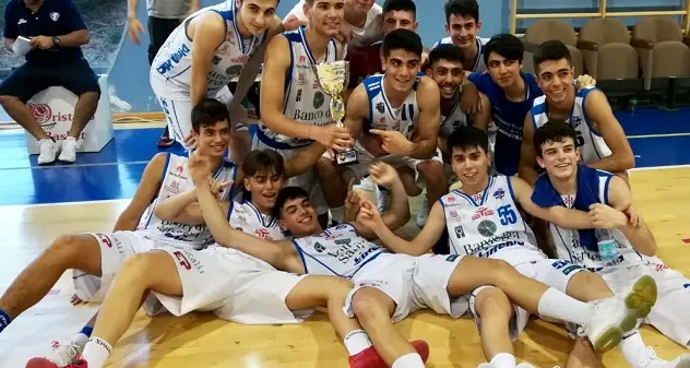 Dinamo. L’Under 18 è campione regionale