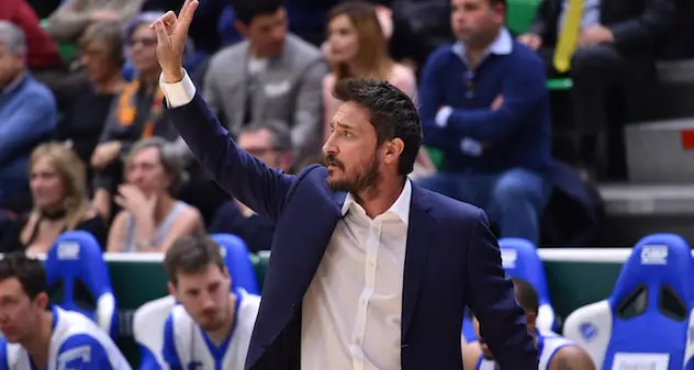 Dinamo sconfitta a Venezia. Pozzecco: “Al Taliercio non si può giocare una finale scudetto”