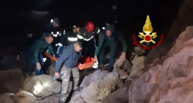 Tresnuraghes. Precipita dagli scogli per 10 metri durante la pesca notturna