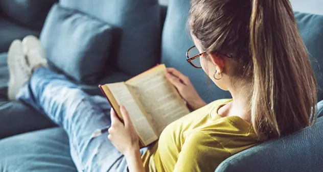 Libri: gli adolescenti italiani leggono di più dalla pandemia