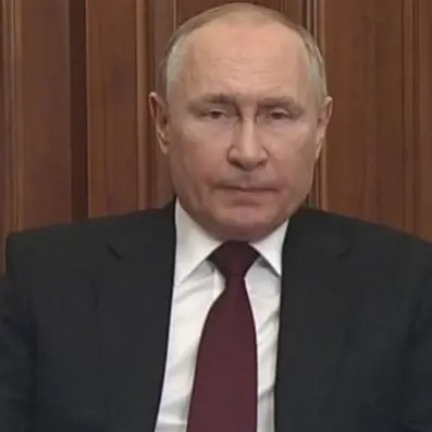 Putin attacca l’Occidente: “Deficienti pronti a sanzionarci a loro discapito”