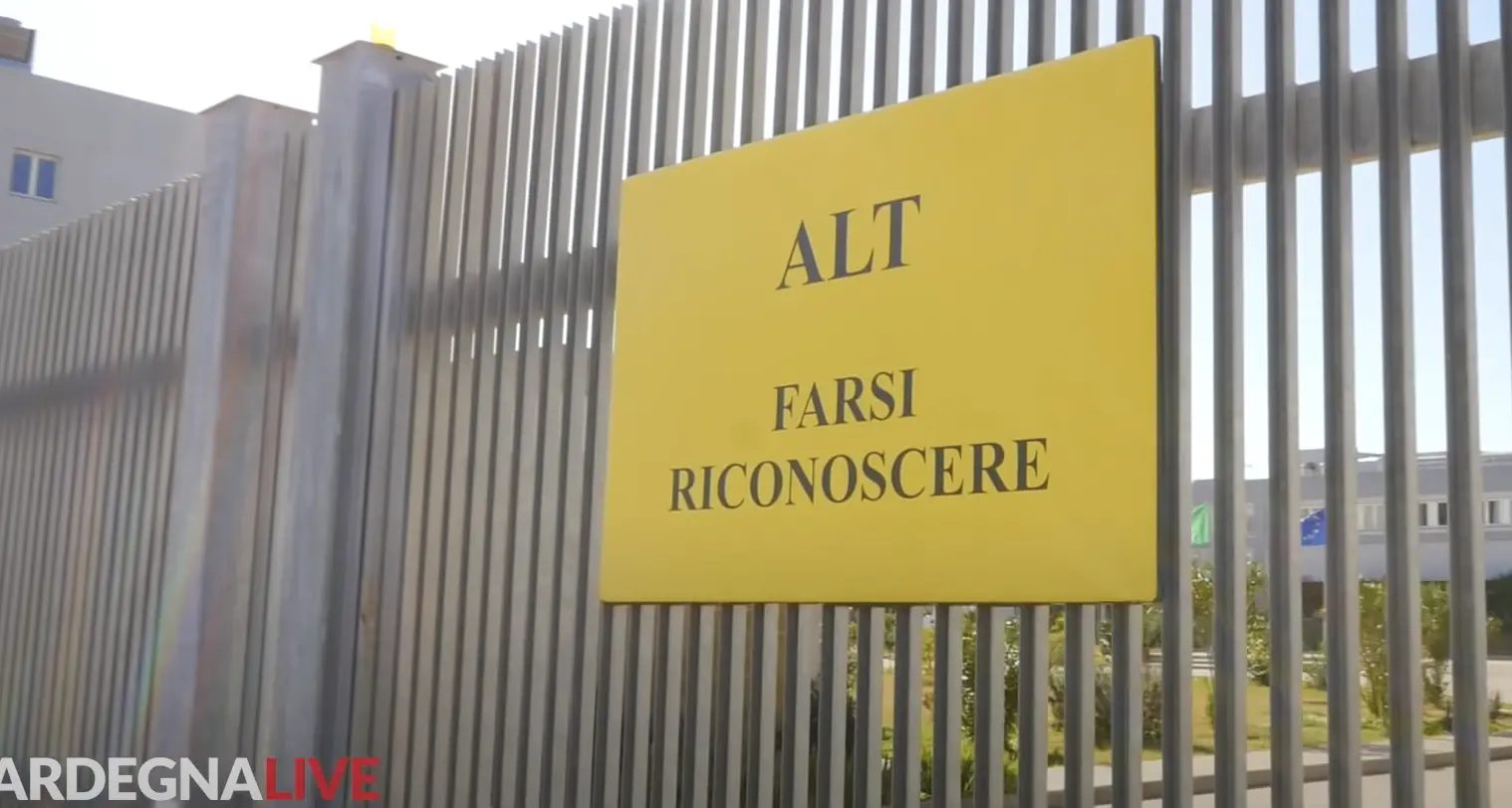 Ancora tensioni nel carcere di Uta: “Detenuto positivo sputa in faccia a un agente”