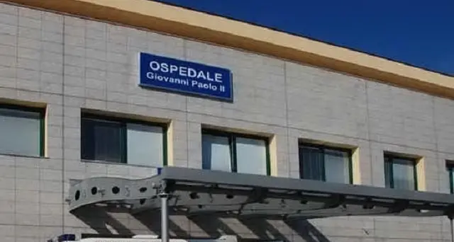 Trovato morto in auto a Olbia: ipotesi malore fatale