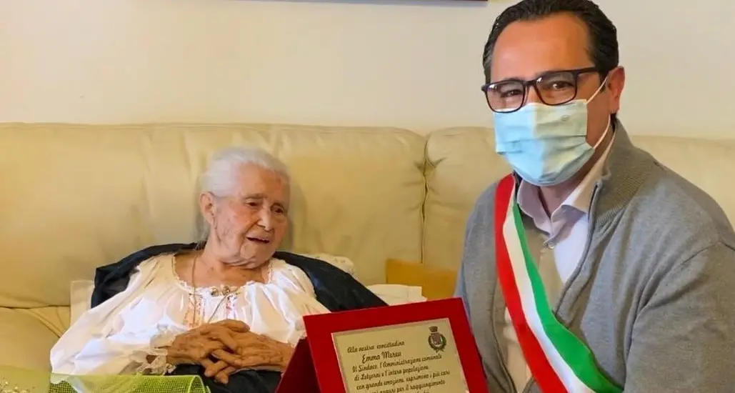 Lotzorai in festa per i cento anni di zia Emma Mereu
