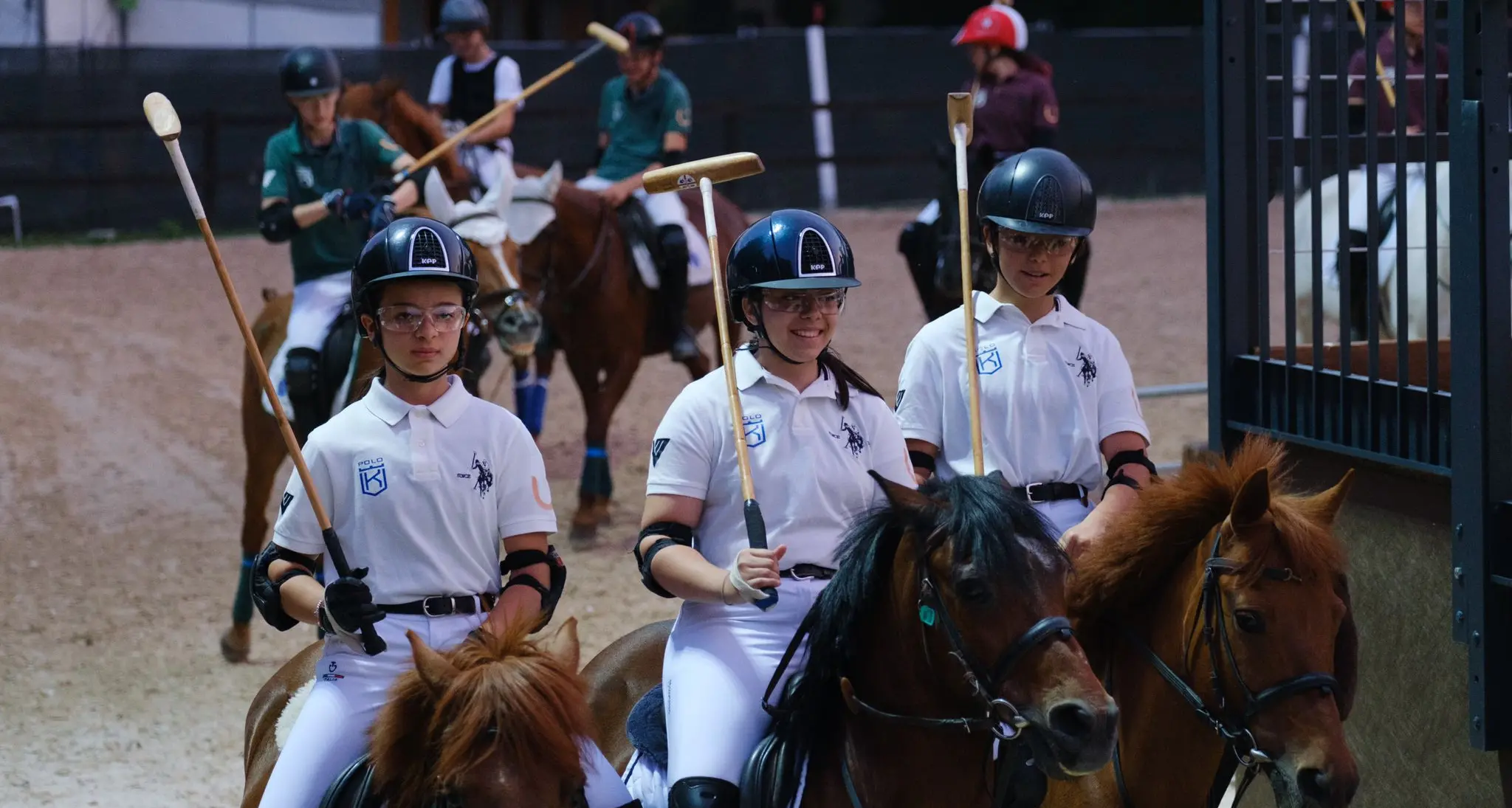 Cristian, Anna, Anita, Giorgia, Maria e Francesca: ecco la prima squadra di polo della Sardegna