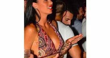 Dramma Nainggolan, la moglie Claudia su Instagram: \"Inizio la chemioterapia, famiglia e amici mi daranno forza e positività\"