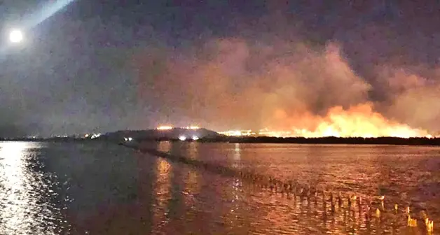 Molentargius, la lunga notte di devastazione con le fiamme appiccate dai piromani