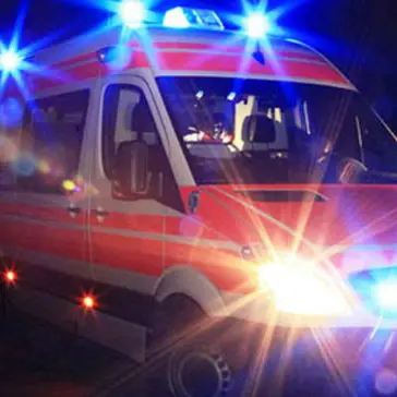 Bimbo vola dal secondo piano, babysitter indagata per tentato omicidio