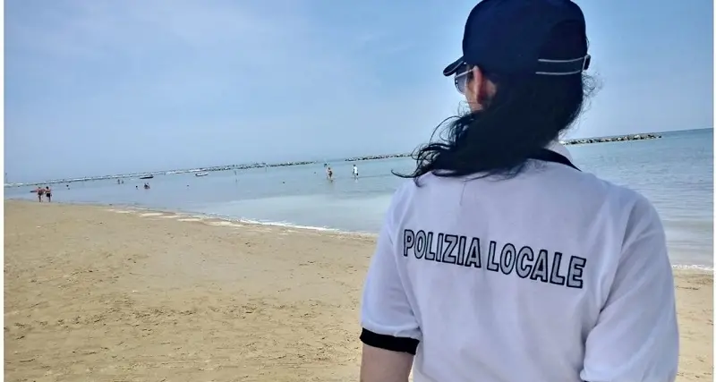 Sequestrati veranda e pontile abusivi a Porto San Paolo