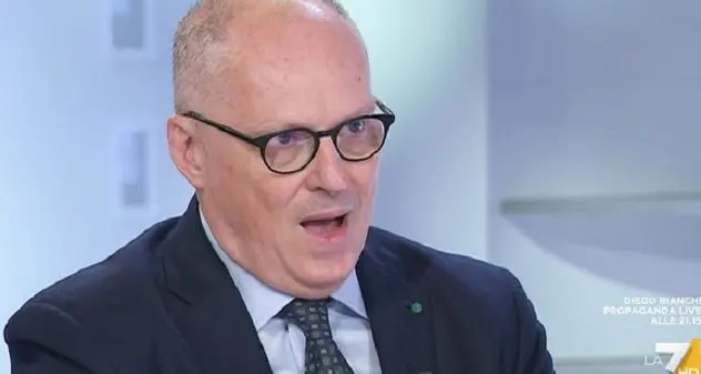 Covid. Ricciardi: \"Terza estate di pandemia e non abbiamo ancora imparato niente\"