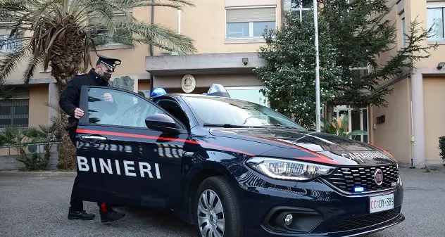 Domusnovas. Si intrufola in casa parrocchiale rubando monili in oro e offerte fedeli: arrestato