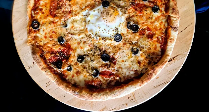 Pizzerie, la Lombardia scalza la Campania per numero di attività