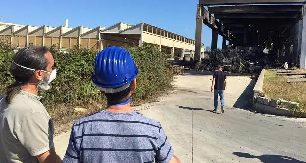 Incendio di un capannone a Porto Torres. Sean Wheeler: “Non è il momento di fare polemiche”