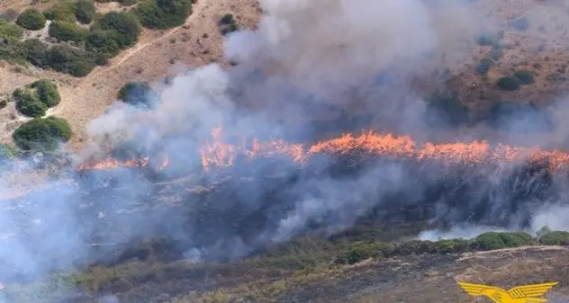 Massima allerta per domani: alto rischio incendio nel territorio di Cagliari