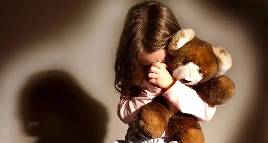 Abusò di una bimba di 10 anni, 35enne condannato a 2 anni