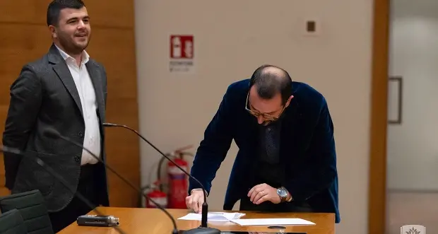 “No ai nomi dei Savoia in vie e strade di paesi sardi”. La Corona de Logu: “Proseguire su questa strada”