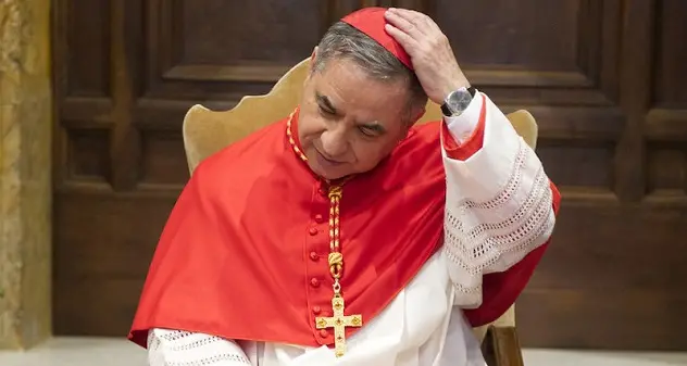 Caso Becciu, i legali presentano denuncia: \"Dalle chat emerge un'ingiustizia complessiva\"