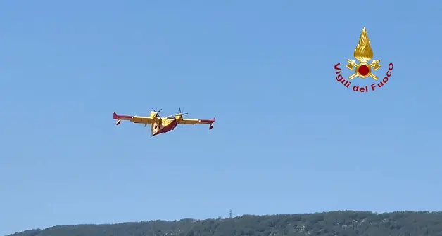 Incendi boschivi in Portogallo: partiti due Canadair dall'Italia