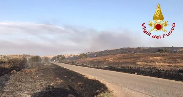 Vasto incendio a Bitti: 1000 ettari in fumo | VIDEO