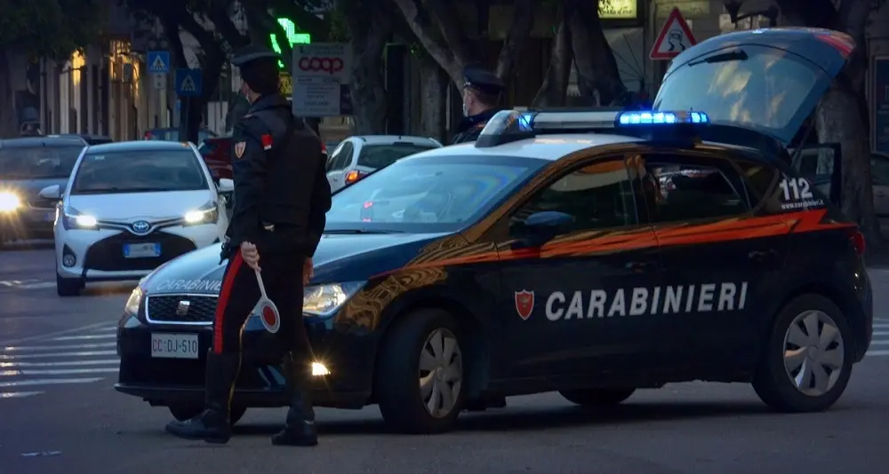 Cagliari. Alla guida senza patente, denunciato 42enne