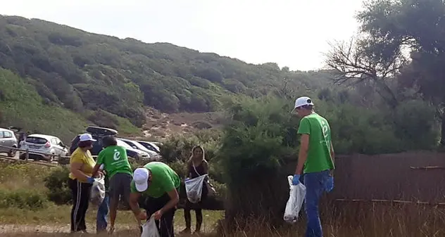 \"Rifiuti, trappole mortali”, se ne parla sabato a Porto Ferro