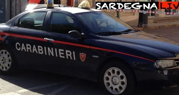 Sassari. Ruba rame dal tetto di un edificio pubblico: arrestato 28enne