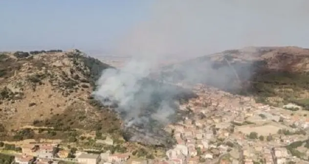 Incendi dolosi nel Cagliaritano: 41enne di Assemini identificato come presunto responsabile