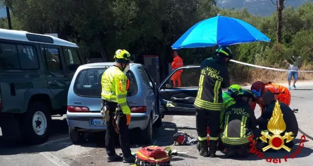 Incidente stradale a Porto Rotondo, donna trasportata con l’elisoccorso a Olbia