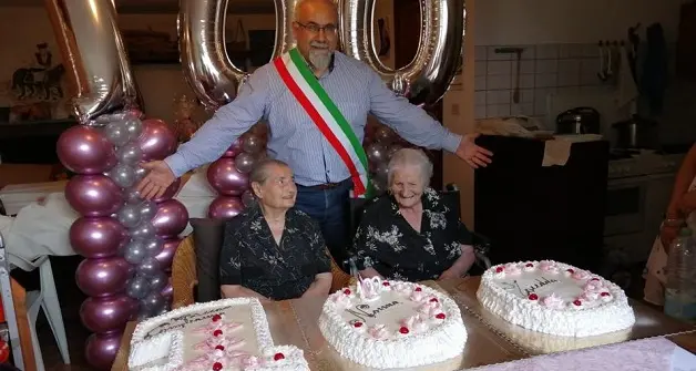 Ozieri festeggia i cento anni di zia Toiedda Deiana