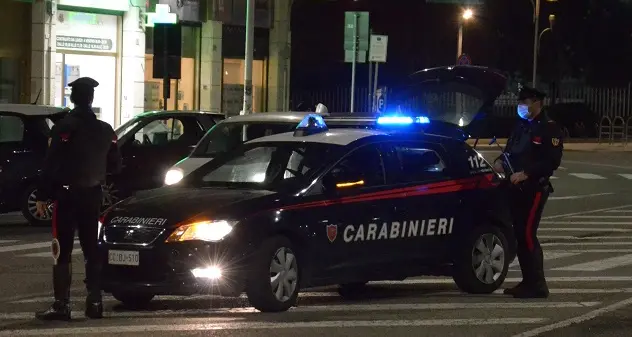 Furto d'auto e incidente a Serdiana, ma il ladro si dà alla fuga