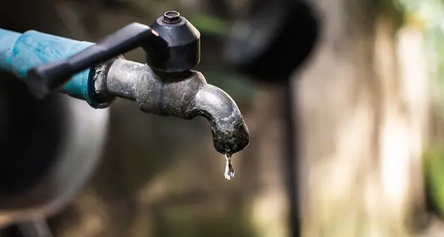 A Lodé famiglie senz'acqua da 20 giorni, l'ira della sindaca