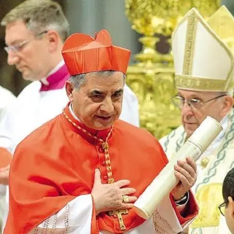 Conclave: Becciu presente? Cosa dice il regolamento