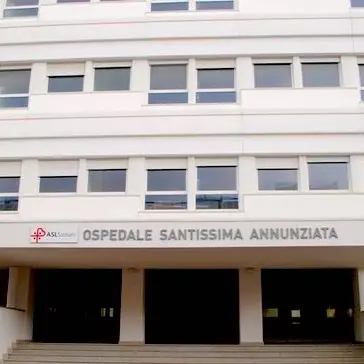 Prova il funzionamento di una stufa e si ustiona a Uta: è gravissimo