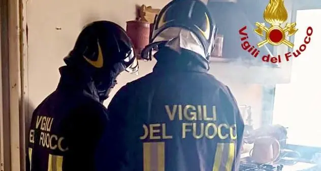 Sassari. Cucina va in fiamme, uomo trovato morto in casa