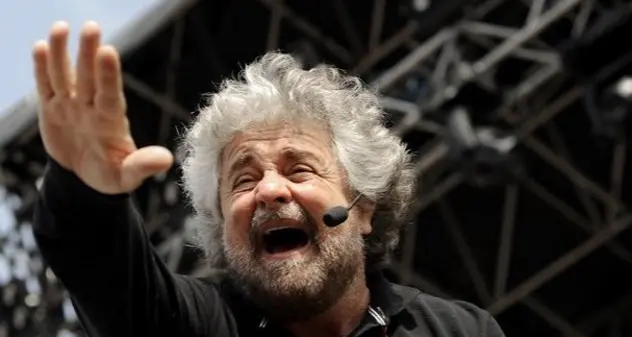 Beppe Grillo: “Estendere il diritto di voto ai 16enni, il mondo è loro”