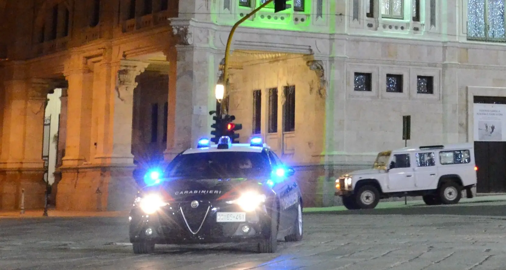 Cagliaritano accoltella al braccio e all’addome un cittadino del Bangladesh: arrestato un 20enne