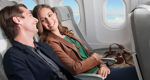 Alitalia. Sui voli nazionali in vendita i posti \"extra comfort\"