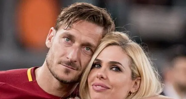 Totti-Ilary, è guerra mediatica: \"Prima a tradire è stata lei, poi ha portato via i miei Rolex\"