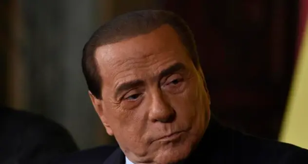 Berlusconi: “Via tasse per 2 anni a imprese che assumono giovani”