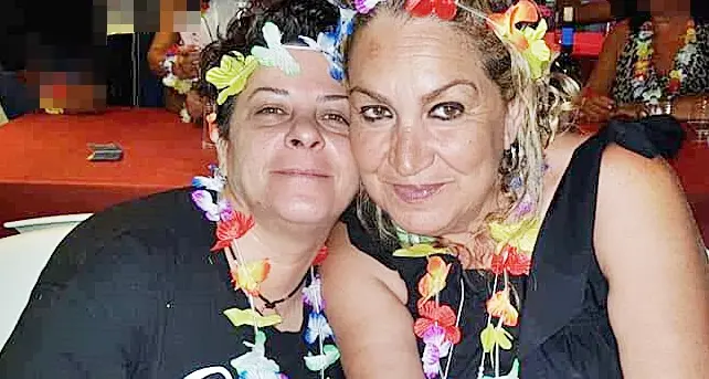 Anna La Robina e Patrizia Piras, dopo il rogo della pizzeria: “Ricominceremo tutto da capo, aiutateci a far rinascere lo Scacco Matto”