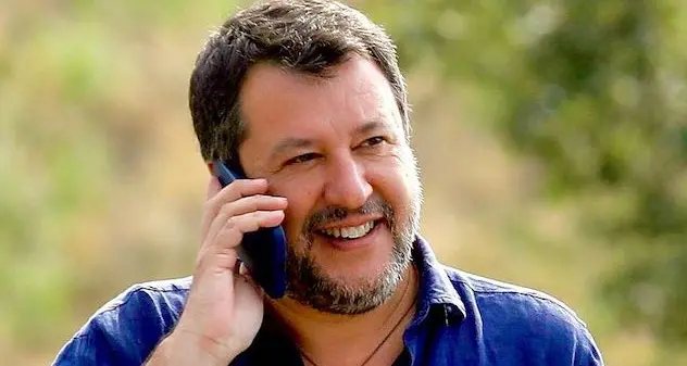 Reddito cittadinanza, Salvini: \"Togliendolo a furbetti ci paghi due quota 41\"