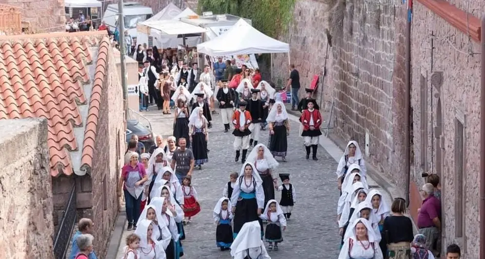 “Busachi e i suoi colori”: una tre giorni dedicata alle tradizioni del paese dell’amore