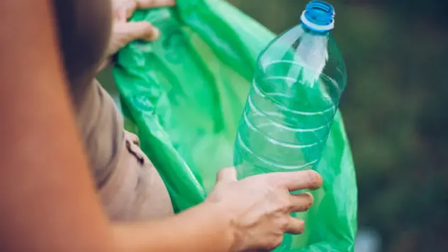 \"Ripuliamo il campus!\": raccolti 140 chili di rifiuti a Monserrato