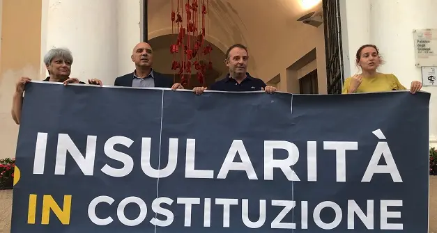 Oristano. “Si all’insularità in Costituzione”