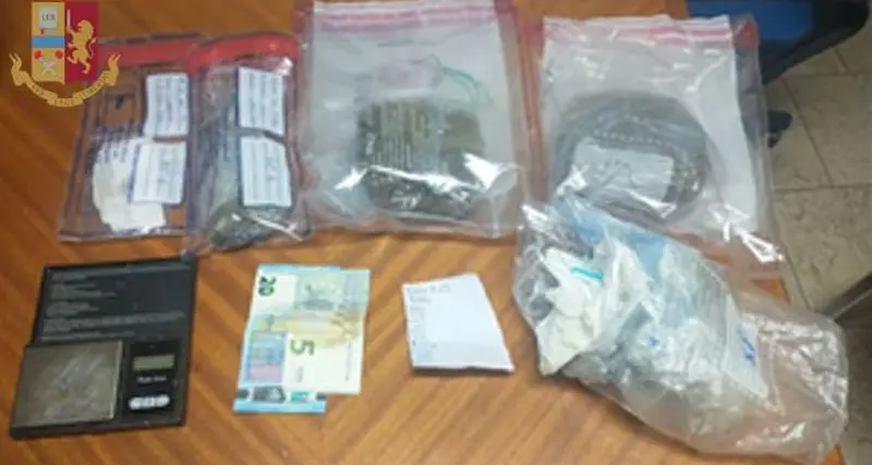 Iglesias. Marijuana e hashish in casa: arrestato 47enne