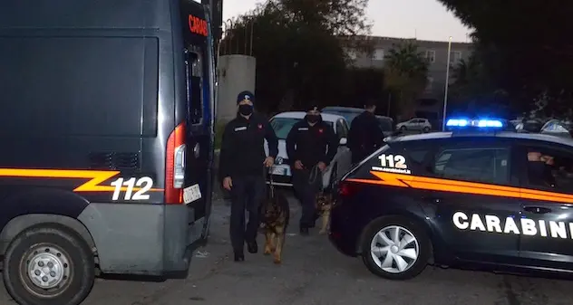 Villacidro. In casa droga, una pistola e munizioni: 70enne arrestato