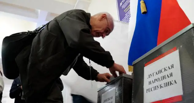 Secondo giorno di referendum in Ucraina, continua la fuga dalla Russia