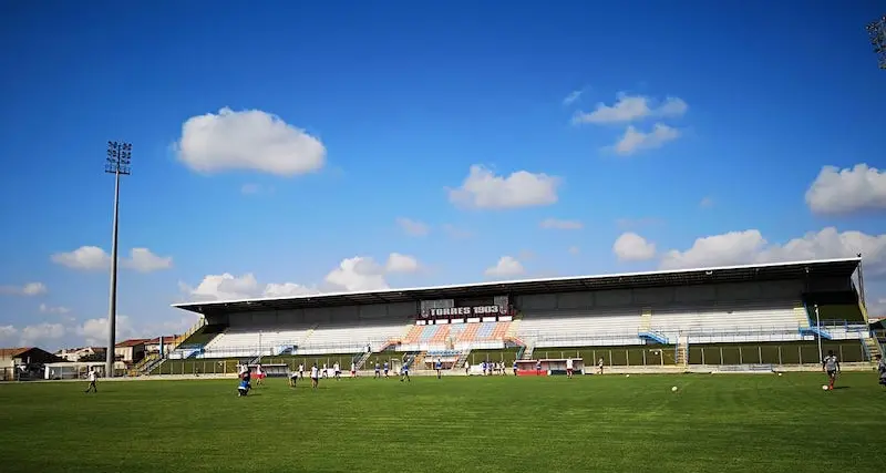 Bufera sulla dirigenza della Torres calcio, le accuse sono di estorsione e rapina
