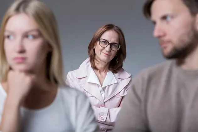 Image of young couple with problems on marital therapy